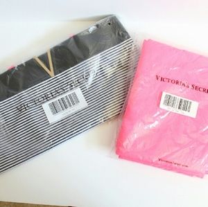 Victoria's Secret Beach/Travel tote & Sand Cover